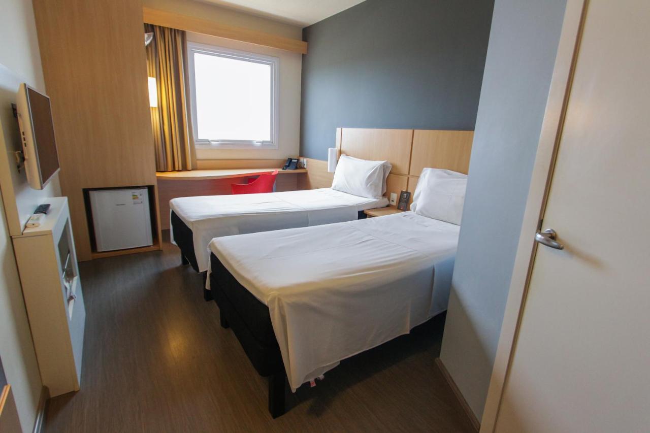 Ibis Sinop Hotel Exterior foto